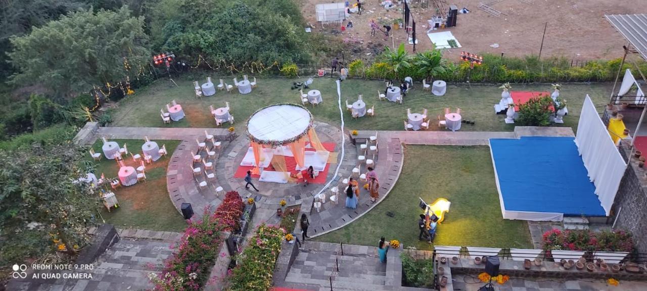 Celebration Lavasa Hotel Екстериор снимка